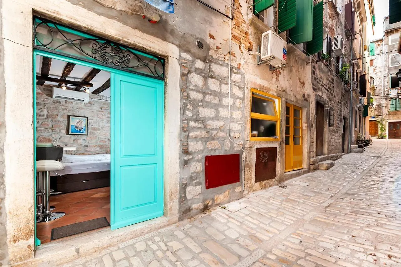 Volta L Apartment Rovinj 0*,  Hırvatistan